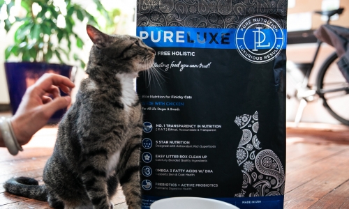 为爱守护，见证透明——PURELUXE纯华邀您共赴2024亚宠展，陪伴宠物的健康之旅！